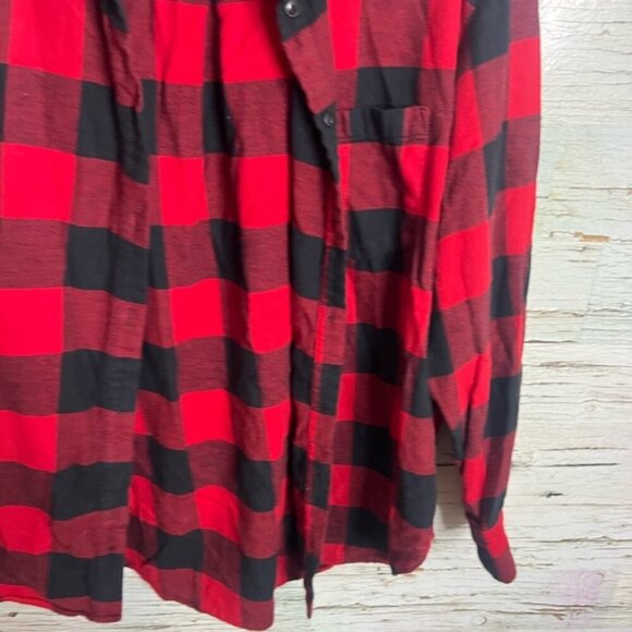 Gap medium red buffalo plaid button up long sleeve shirt medium - Picture 3 of 8
